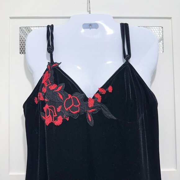 Vintage Black Velvet Witchy Vamp Maxi Dress Goth Halloween Red Rose - Picture 2 of 11